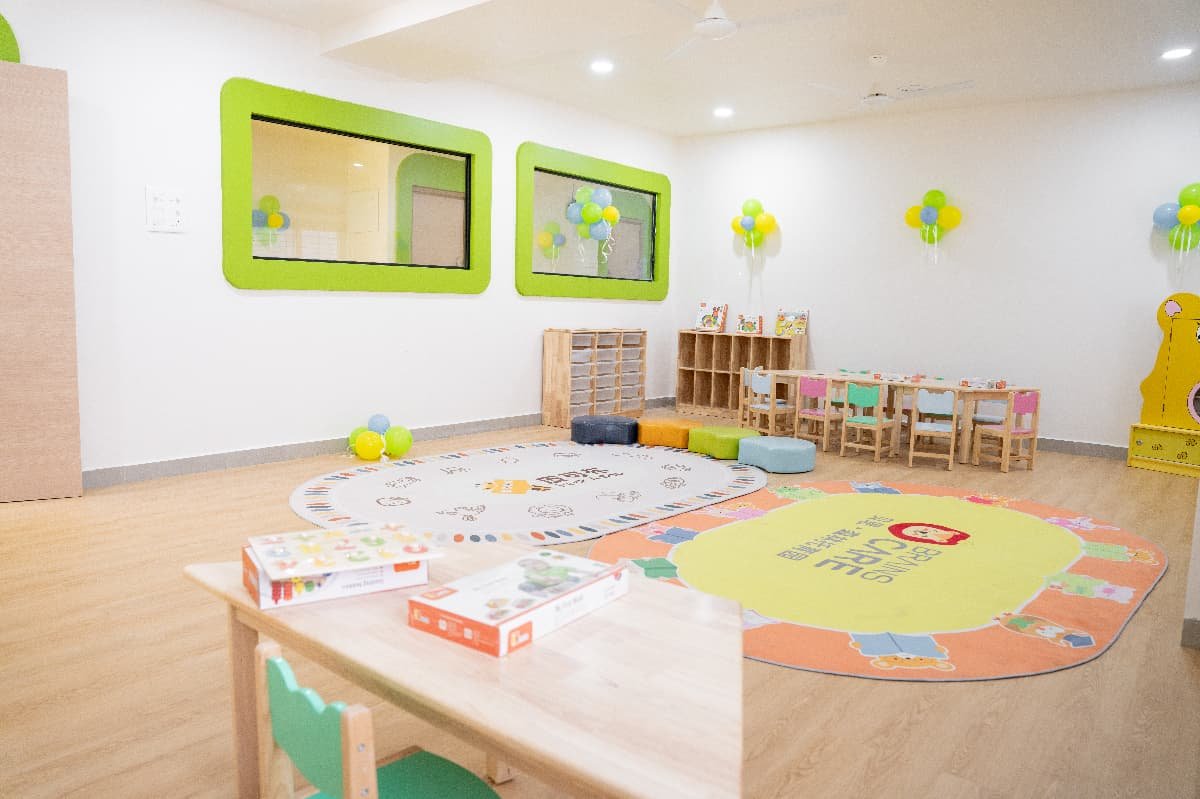 Ieken Future School