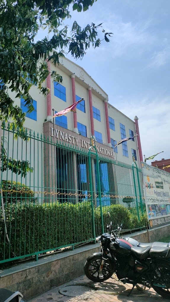 John F Kennedy Public School