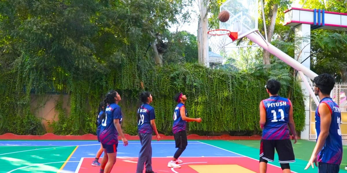 KIIT World School