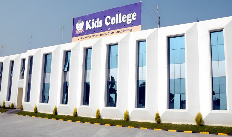 MEDI-CAPS INTERNATIONAL SCHOOL