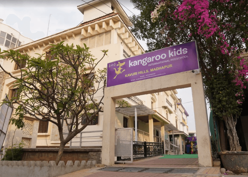 Mosaica International School