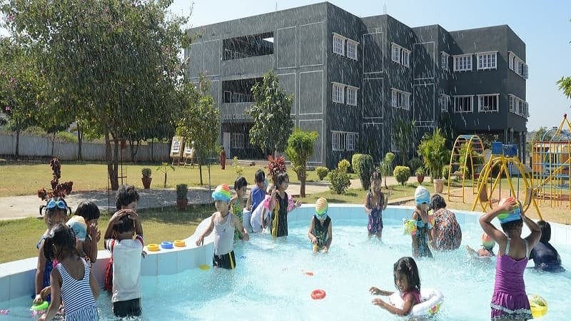 Mount Carmel Global School