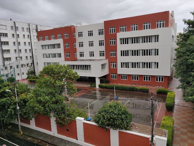 National Public School HRS