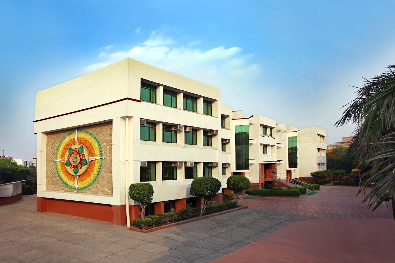 Patals World School