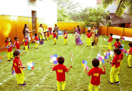 Pretty Dolls Kinder Garden School