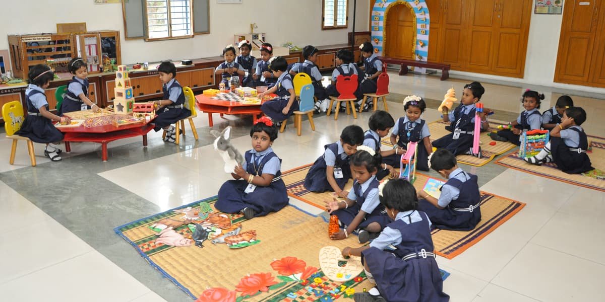 P.S.Chidambara Nadar Senior English School