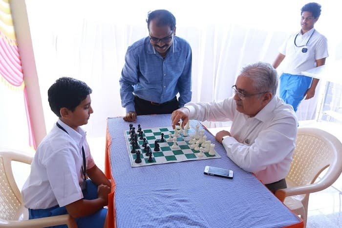 Sadhu Vaswani International School