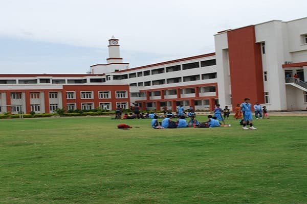 Samashti International School