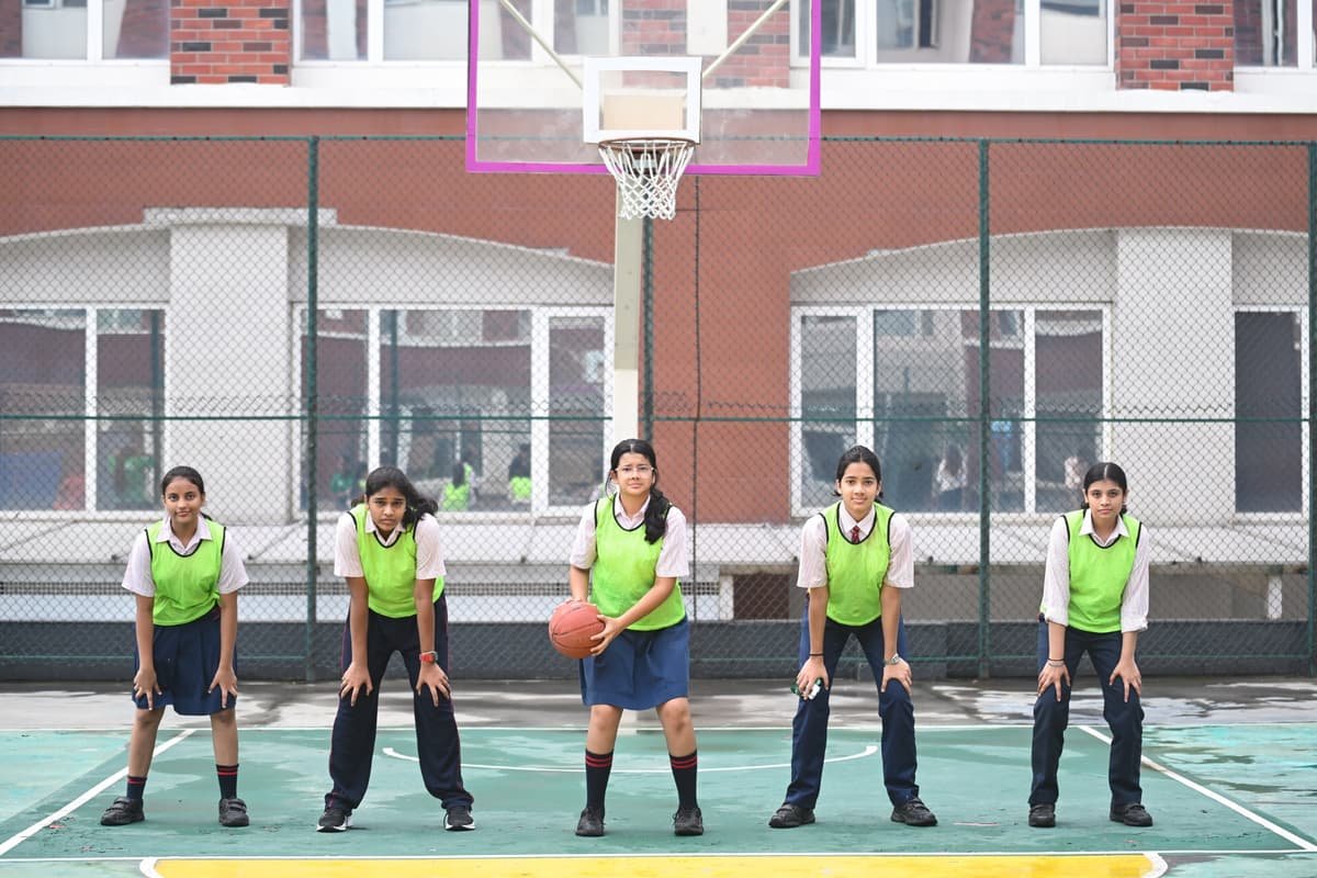 Sapphire International School