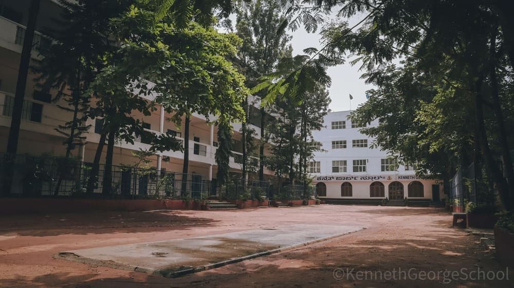 SR Primary and High School