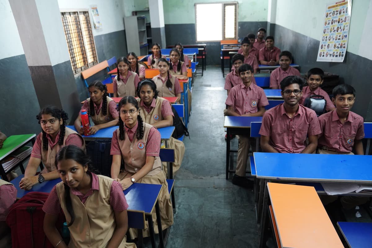 Sreenidhi Viswabharati School