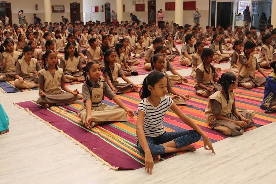 Sri Vamshidhar High School