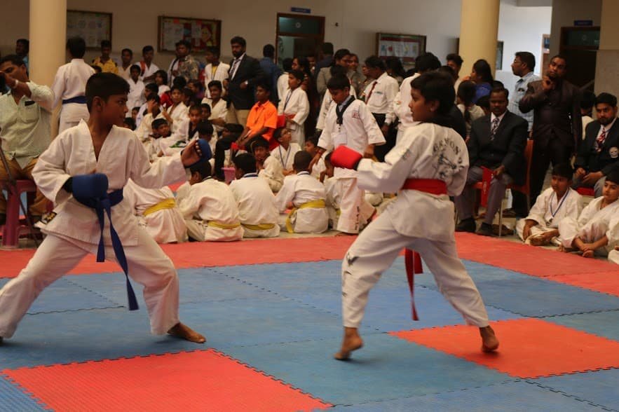 Sri Vamshidhar High School