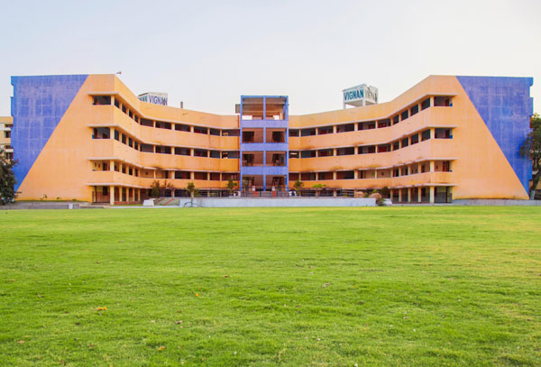 St. Andrews High School