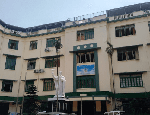 St. Xaviers Collegiate School