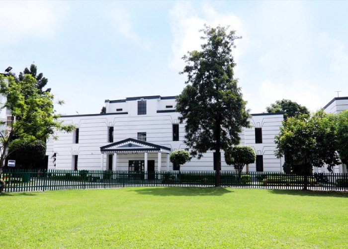 Summer Valley School