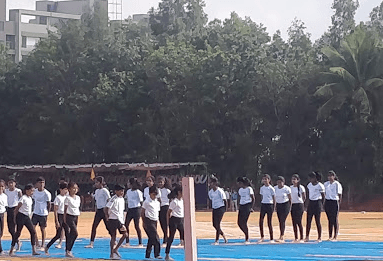 The HDFC School
