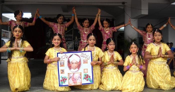 The Mother's Integral School