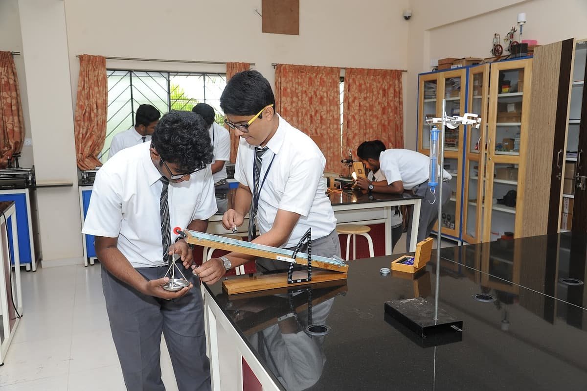 Vidyaniketan Public School