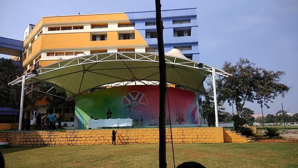 Vignan School