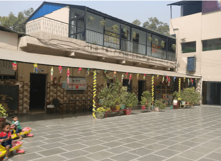 Vivek Summit School